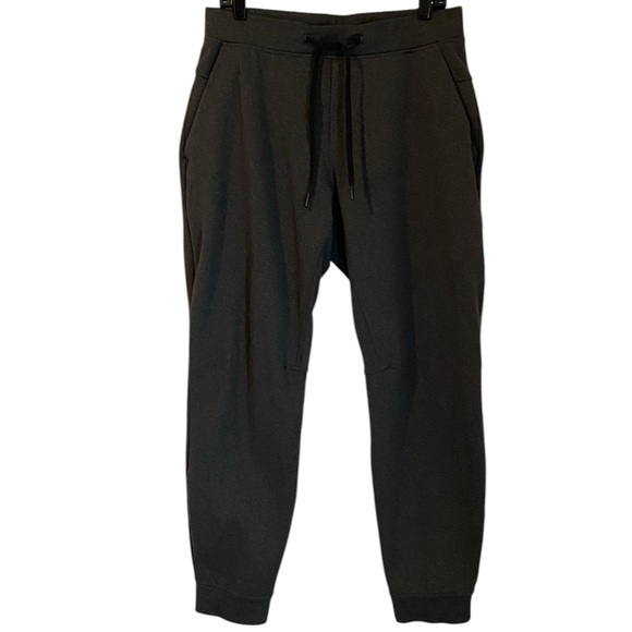 Menβs Lululemon Joggers. Like New. 2% Wool. Charcoal Drawstring Size L - Picture 4 of 14